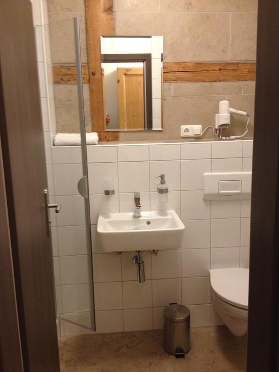 Old Town Guesthouse Эрланген Номер фото